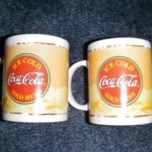 COCA COLA 11 oz. Mug set of 2